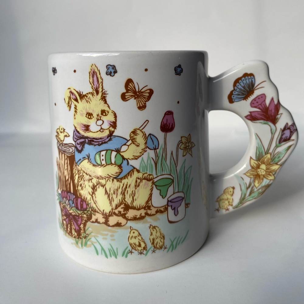 Vintage Ceramic Easter Bunny Rabbit Coffee Mug